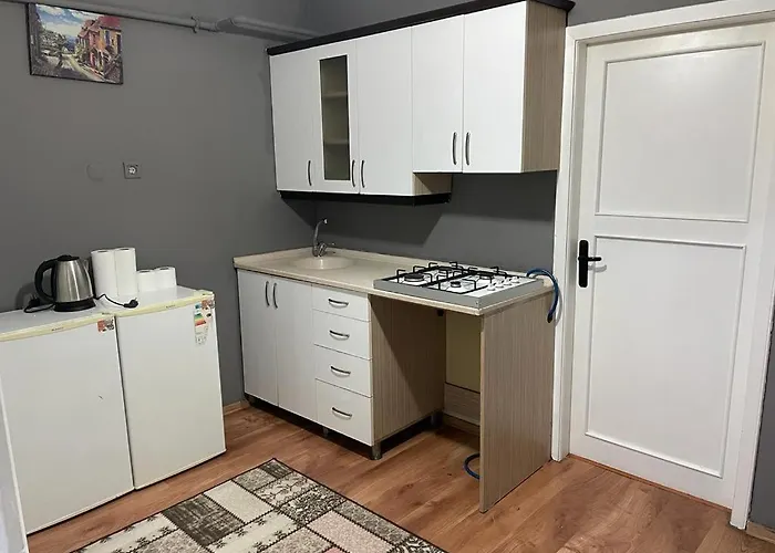 & Hizmetleri Apartman *